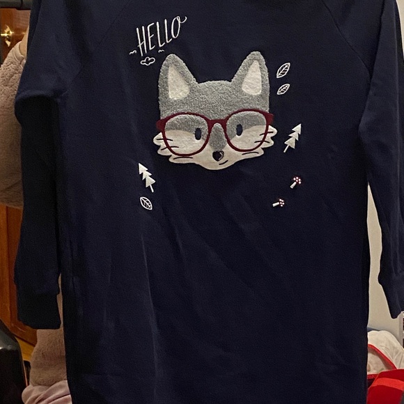 Sweater - Picture 2 of 3